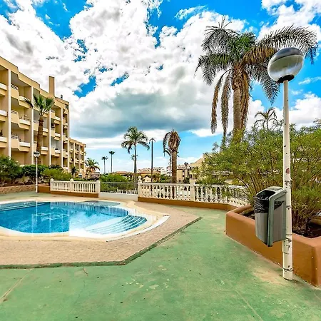 Green Park Studio In Golf Del Sur 2, Vistas A La Piscina, Tenerife Sur